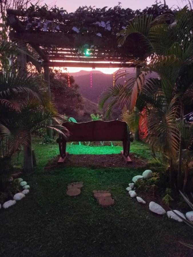 Aconchego Itaipava Hotel Buitenkant foto