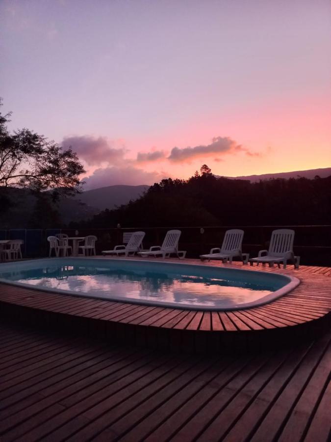 Aconchego Itaipava Hotel Buitenkant foto